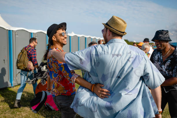Best Best portable toilet rental  in Cutler, CA